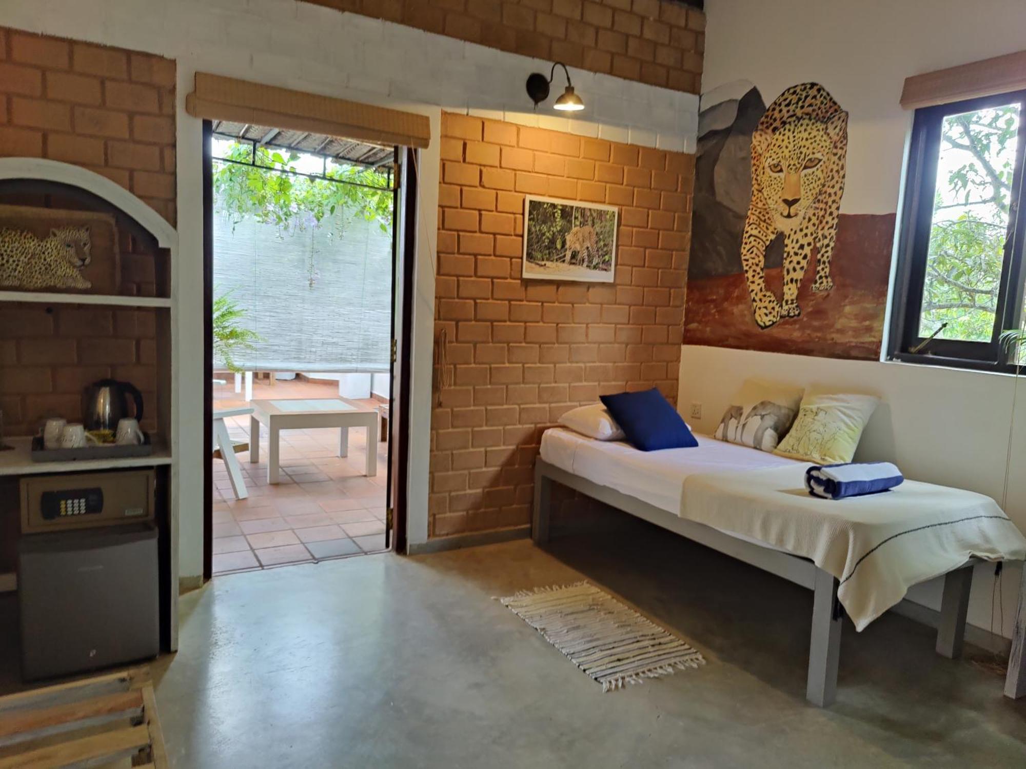 טנגלה Villa Lyvie Ayurvedic Hotel מראה חיצוני תמונה